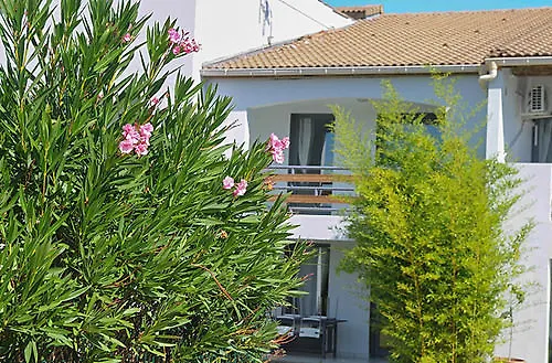Janus Ardeche Ξενοδοχείο *